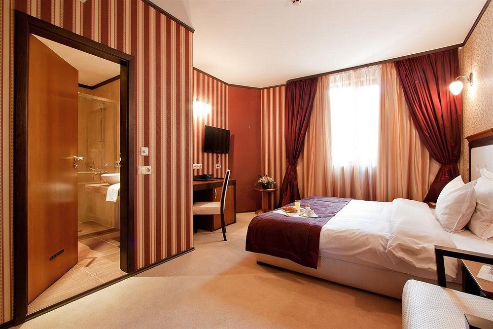 Western Bristol 4* Sofia